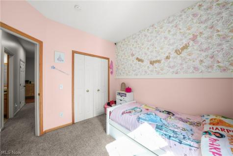5715 Ashton Woods Circle Ravenna OH 44266