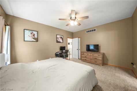 5715 Ashton Woods Circle Ravenna OH 44266