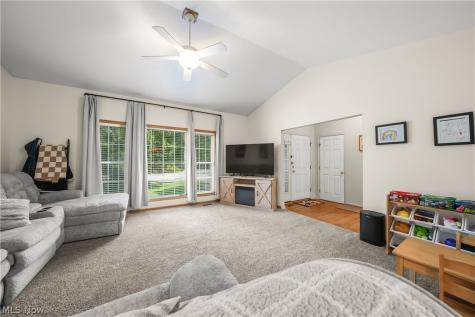 5715 Ashton Woods Circle Ravenna OH 44266