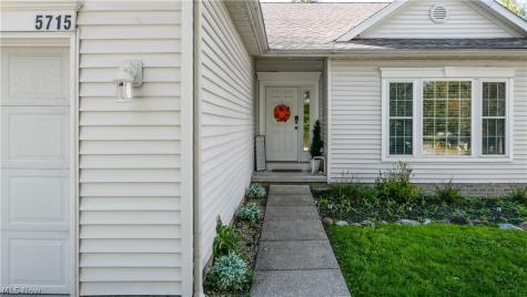 5715 Ashton Woods Circle Ravenna OH 44266