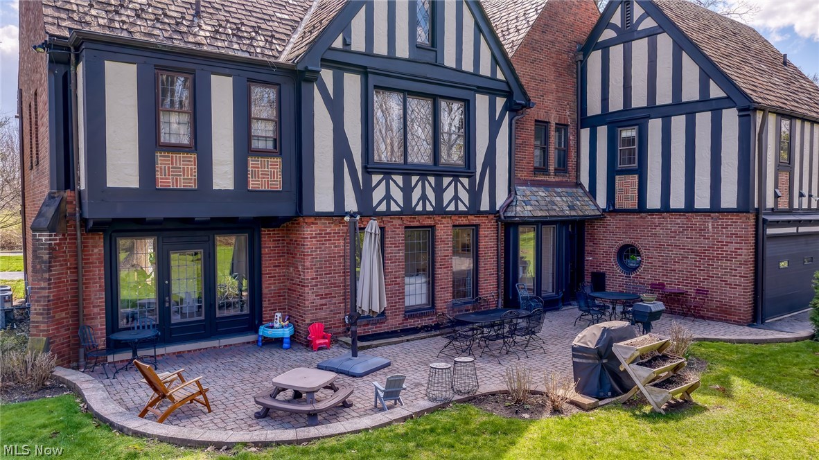 20849 Shaker Boulevard Shaker Heights OH 44122