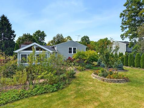 10007 Patton Street Twinsburg OH 44087