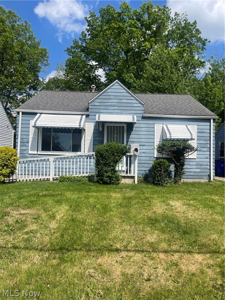 4423 E 141st Street Cleveland OH 44128