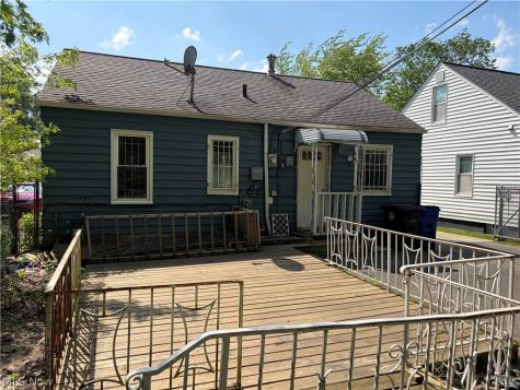 4423 E 141st Street Cleveland OH 44128