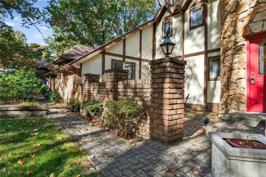 1585 Kent Street Kent OH 44240