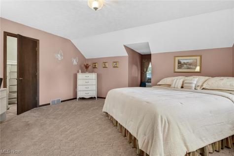 1585 Kent Street Kent OH 44240