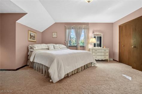 1585 Kent Street Kent OH 44240