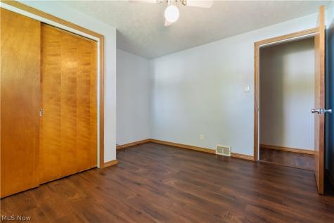 4260 Broadway Avenue NE Louisville OH 44641