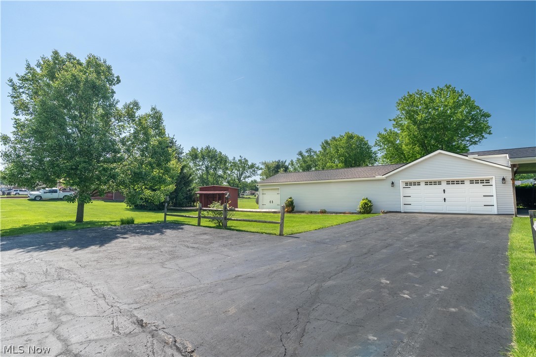 4260 Broadway Avenue NE Louisville OH 44641