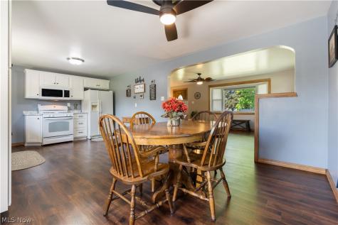 4260 Broadway Avenue NE Louisville OH 44641