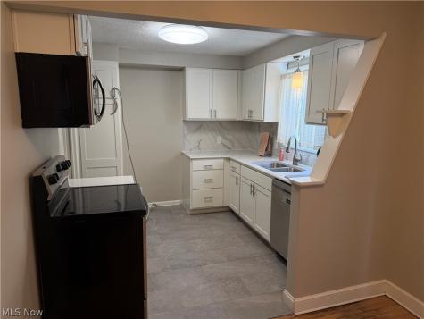 4137 David Avenue NW Canton OH 44709