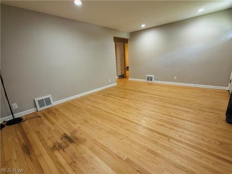 4137 David Avenue NW Canton OH 44709