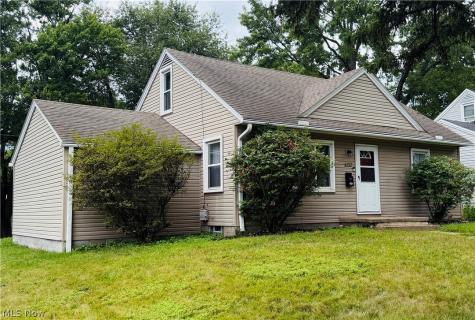 4137 David Avenue NW Canton OH 44709