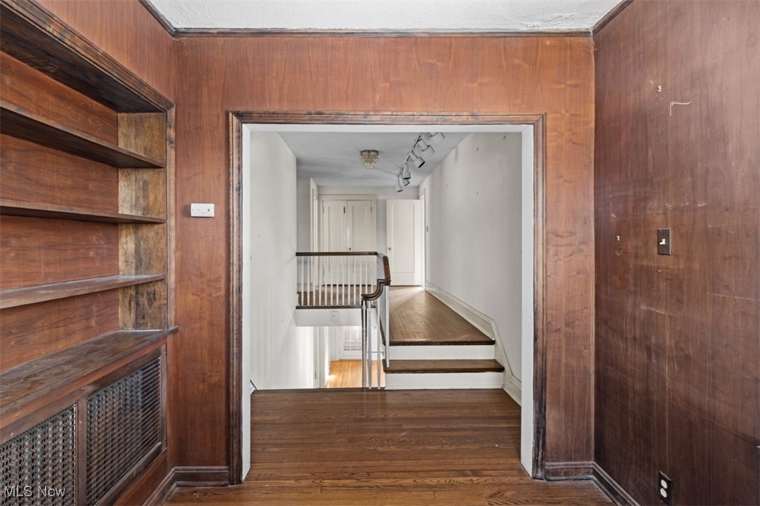 2605 Derbyshire Road Cleveland Heights OH 44106