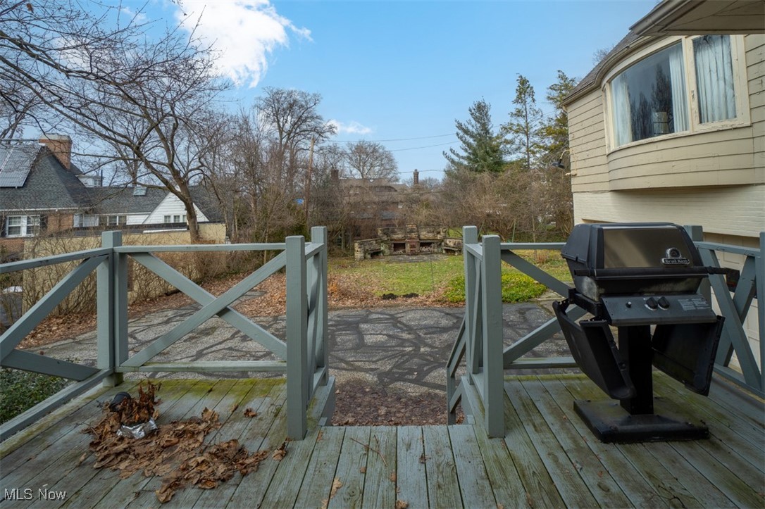 2605 Derbyshire Road Cleveland Heights OH 44106