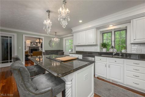 374 Silver Ridge Drive Copley OH 44321