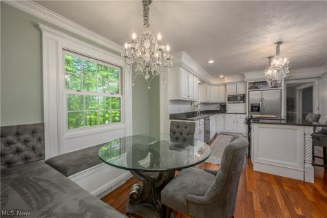 374 Silver Ridge Drive Copley OH 44321