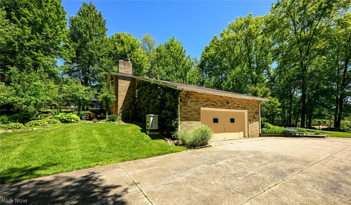 3136 Roberts Drive Richfield OH 44286