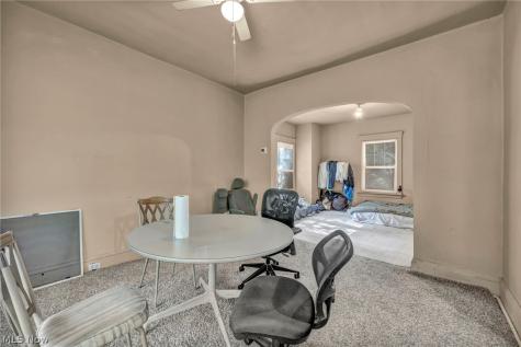 9822 Raymond Avenue Cleveland OH 44104
