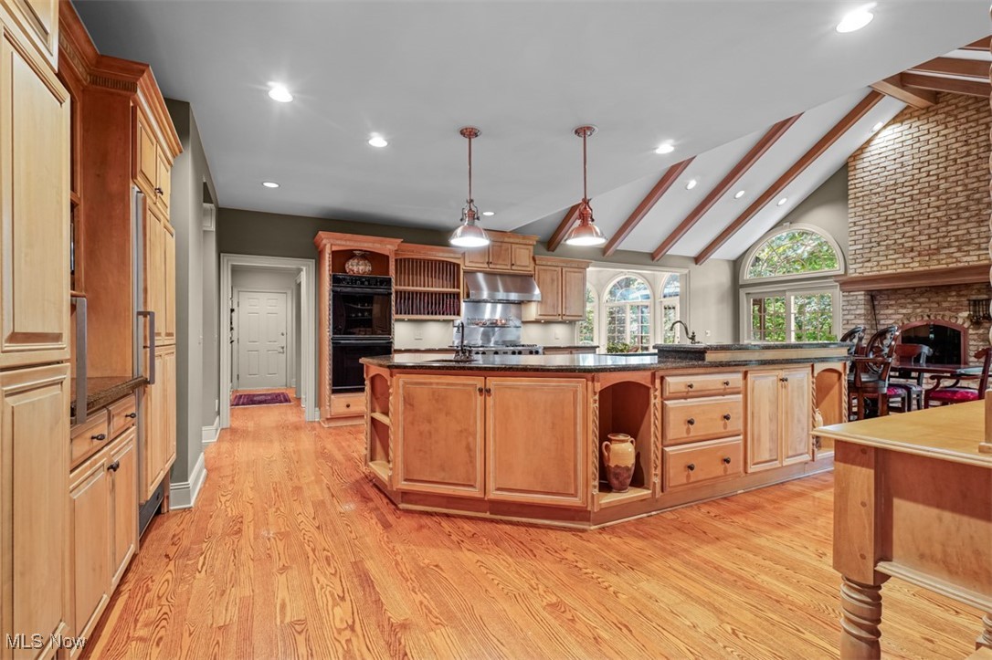 17496 Lakesedge Trail Chagrin Falls OH 44023