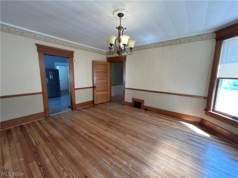105 Main Street N Navarre OH 44662