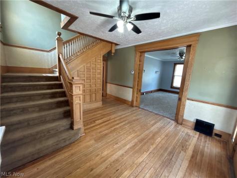 105 Main Street N Navarre OH 44662