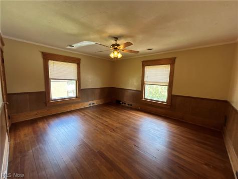 105 Main Street N Navarre OH 44662