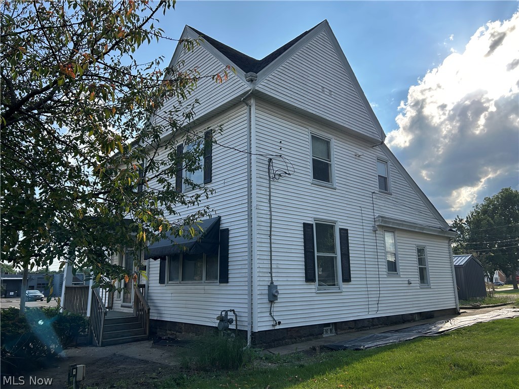 105 Main Street N Navarre OH 44662