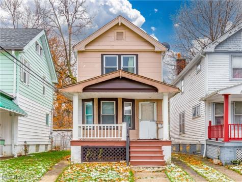 12214 Iowa Avenue Cleveland OH 44108