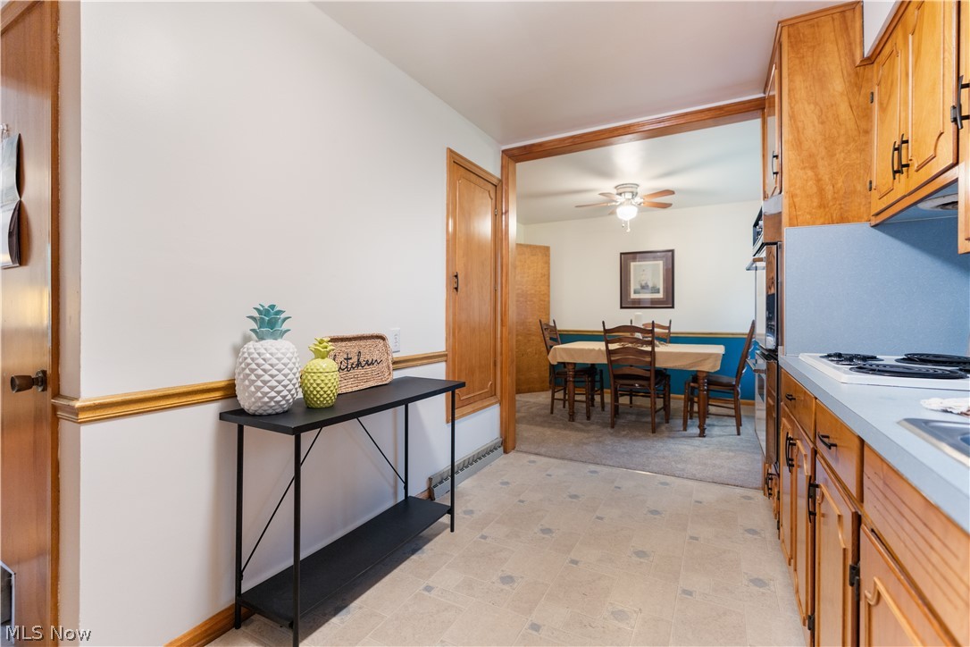 1213 Pleasantview Avenue SE North Canton OH 44720