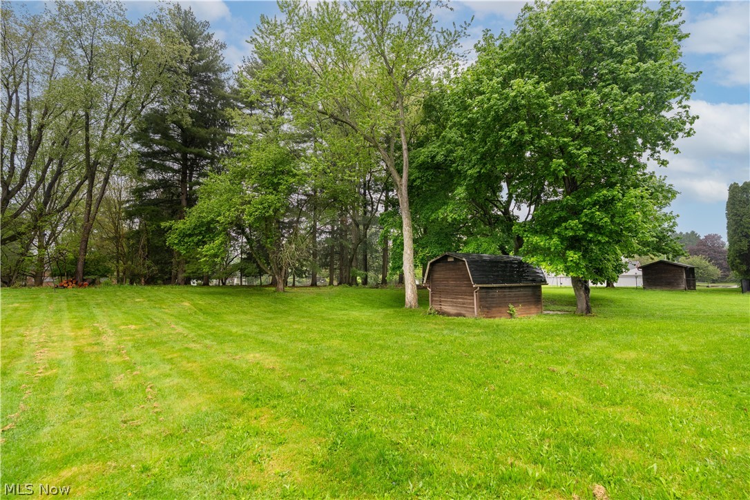 1213 Pleasantview Avenue SE North Canton OH 44720