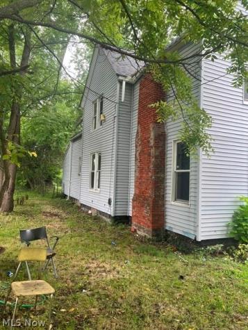 14809 Pepper Avenue Cleveland OH 44110