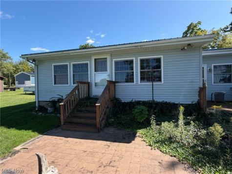 9235 Treasure Boulevard North Benton OH 44449