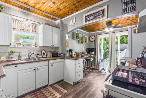 7979 Oakdale Street NW Massillon OH 44646