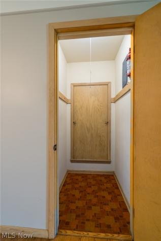 320 Justo Lane Seven Hills OH 44131