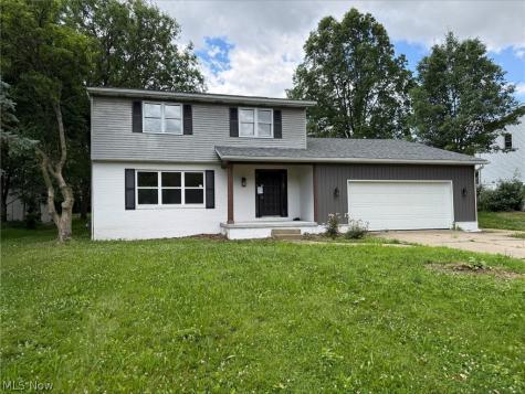 2116 Overcrest Street Alliance OH 44601