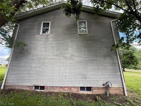 2116 Overcrest Street Alliance OH 44601