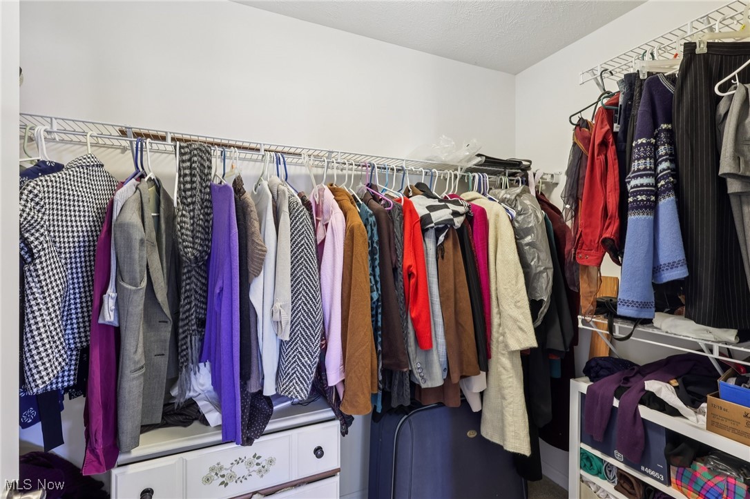 818 Hilliary Lane Aurora OH 44202