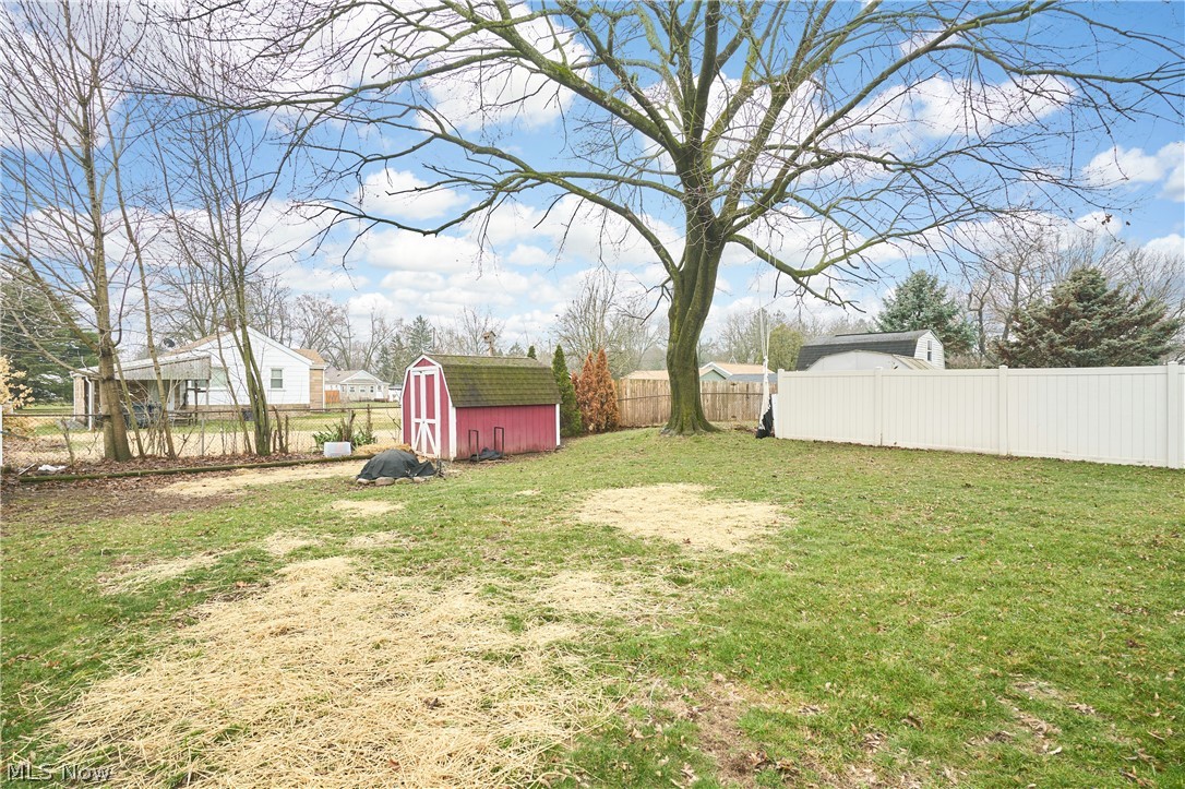 2864 Burnside Street Akron OH 44312