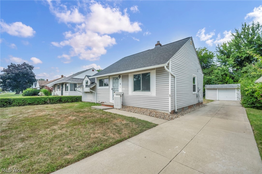 4102 E 189th Street Cleveland OH 44122