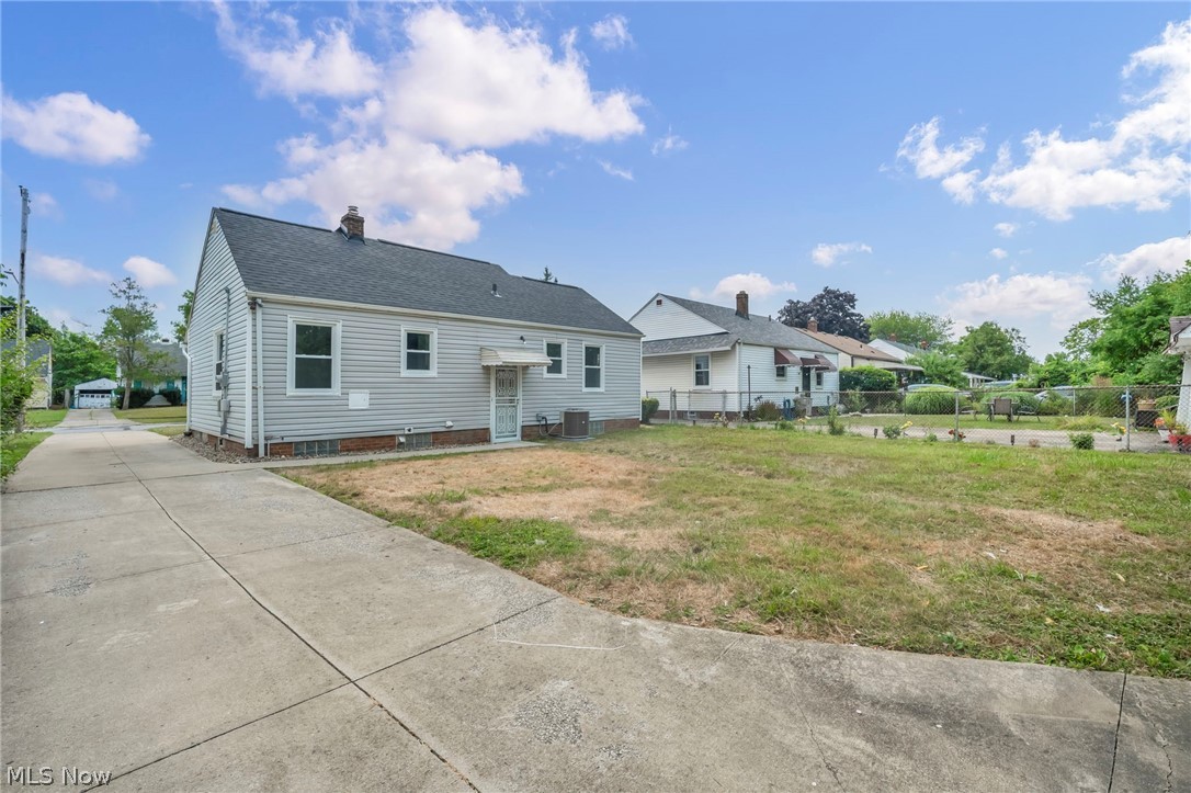 4102 E 189th Street Cleveland OH 44122