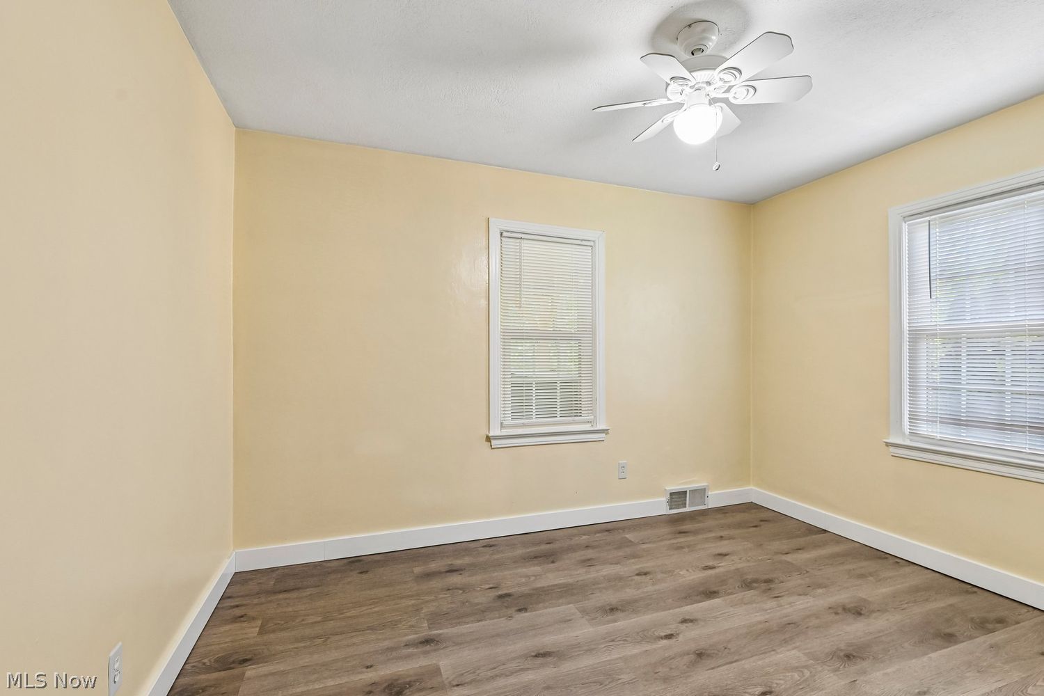871 Campbell Circle NE Massillon OH 44646