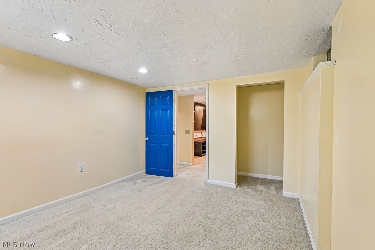 871 Campbell Circle NE Massillon OH 44646