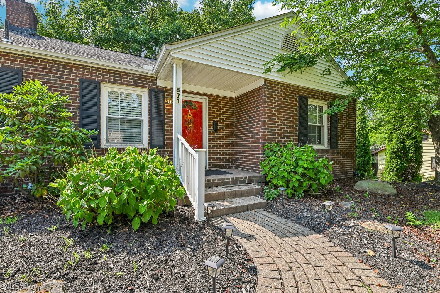 871 Campbell Circle NE Massillon OH 44646