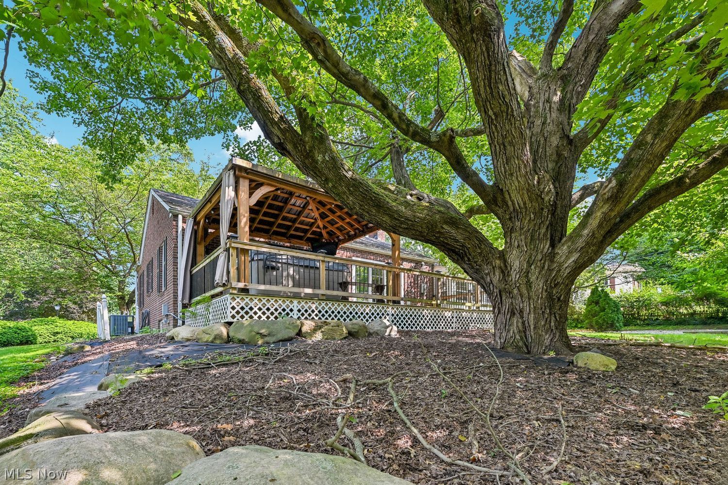 871 Campbell Circle NE Massillon OH 44646