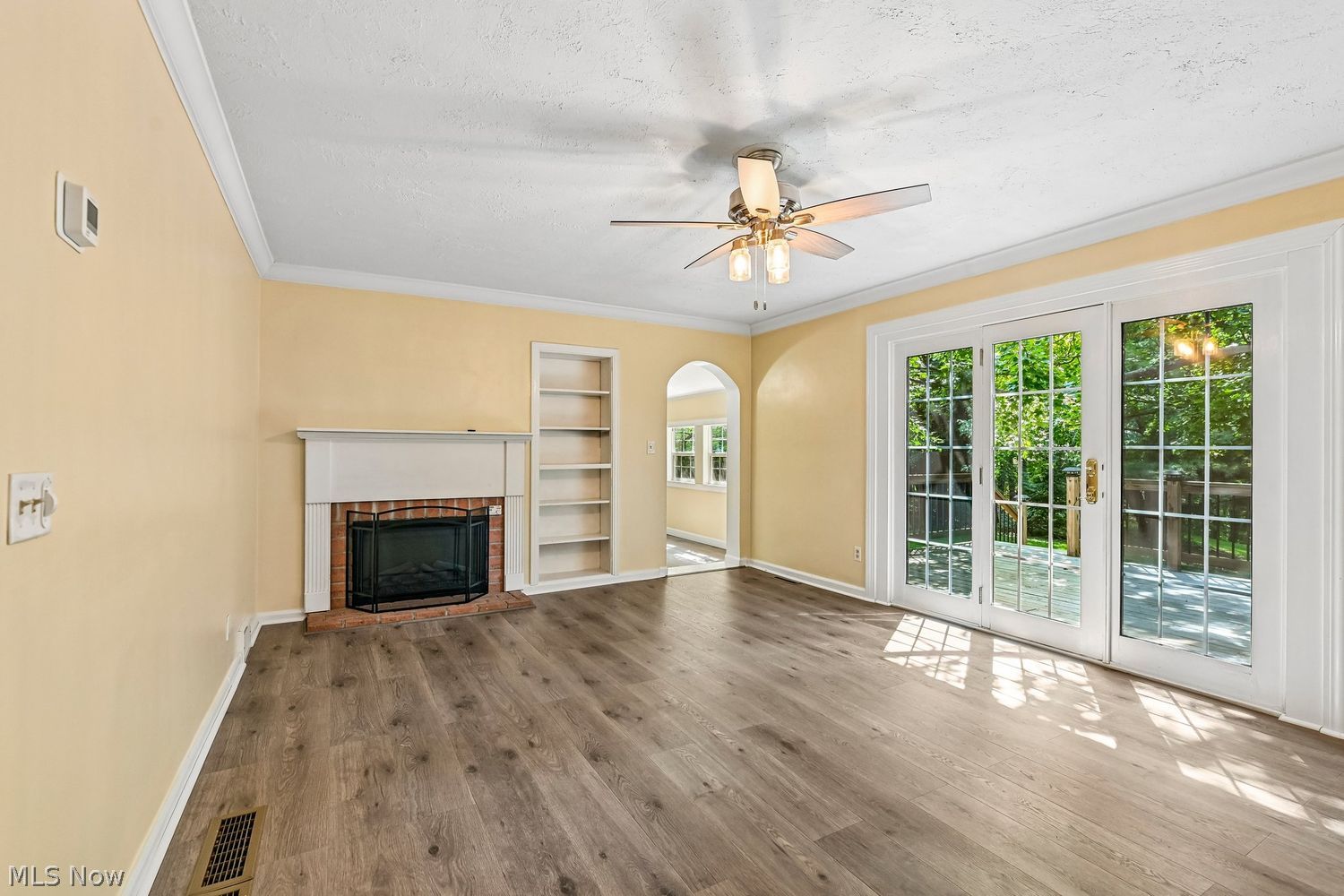 871 Campbell Circle NE Massillon OH 44646