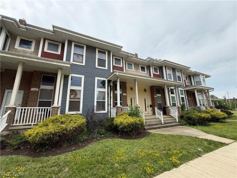1454 E 105th Street Cleveland OH 44106