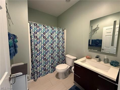 1454 E 105th Street Cleveland OH 44106