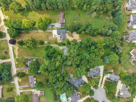 8658 Riverview Road Brecksville OH 44141