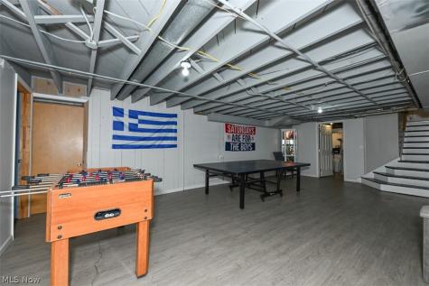 29163 Schwartz Rd Road Westlake OH 44145